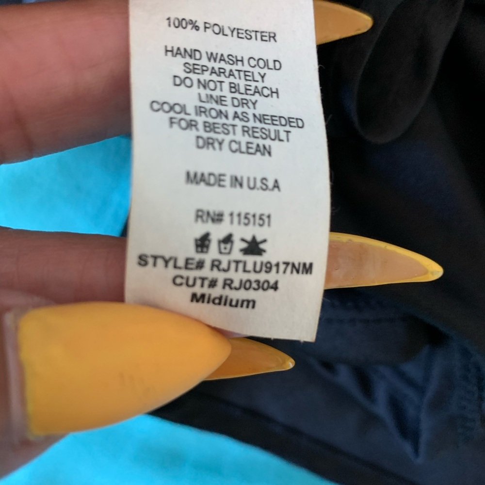 3/$50 Romeo  & Juliet Couture Neiman Marcus M 176 - Picture 3 of 10
